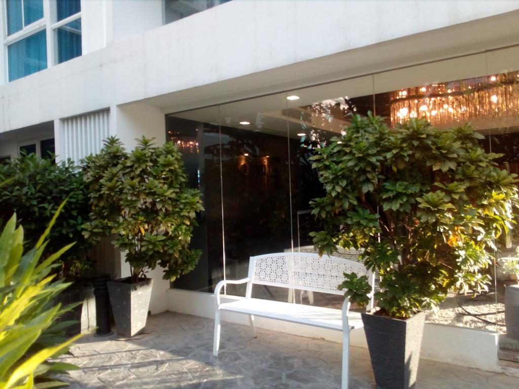Serenity Wongamat Apartments Pattaya Buitenkant foto