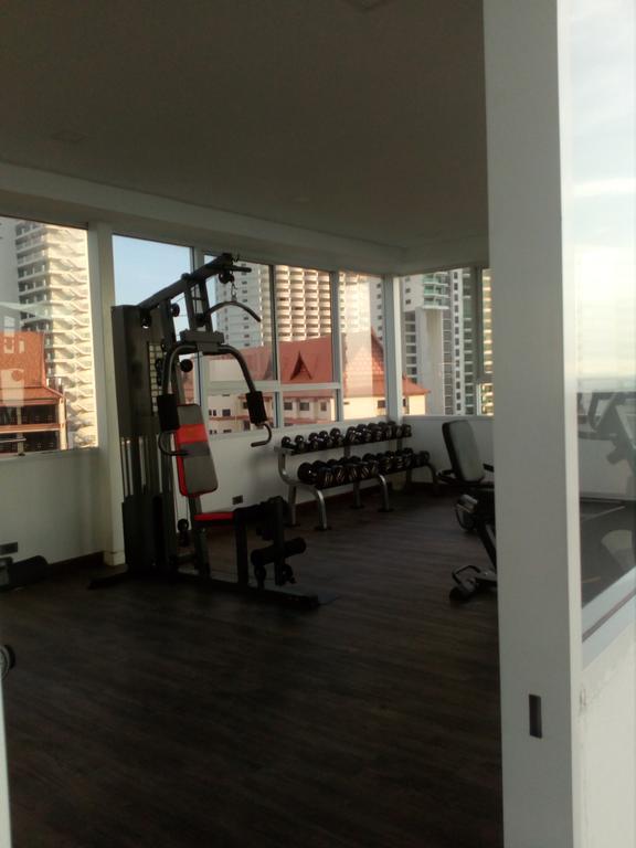 Serenity Wongamat Apartments Pattaya Buitenkant foto